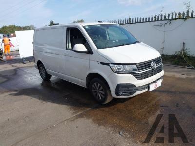 Image of 2024 VOLKSWAGEN TRANSPORTER T30 TDI P/V HIGHLINE 1968cc TURBO DIESEL SEMI AUTO 4 DOOR PANEL VAN