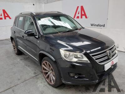 Image of 2010 VOLKSWAGEN TIGUAN R LINE TDI 4MOTION 1968cc TURBO DIESEL AUTOMATIC 6 Speed 5 DOOR ESTATE