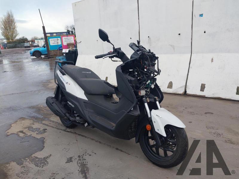 2025 SYM JOYMAX Z 125cc PETROL CVT SCOOTER