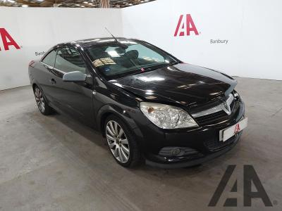 Image of 2009 VAUXHALL ASTRA TWIN TOP EXCLUSIV BLACK 1796cc PETROL MANUAL 5 Speed 2 DOOR CONVERTIBLE
