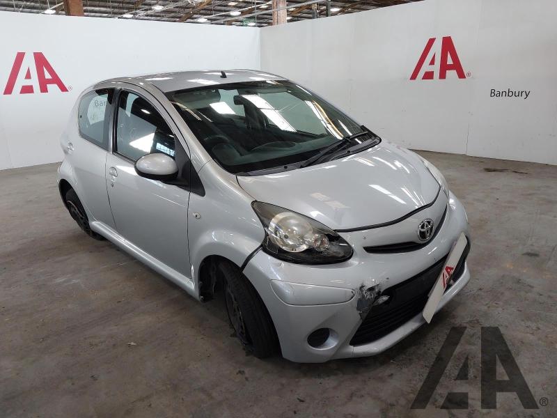 2013 TOYOTA AYGO VVT-I ICE 998cc PETROL MANUAL 5 DOOR HATCHBACK