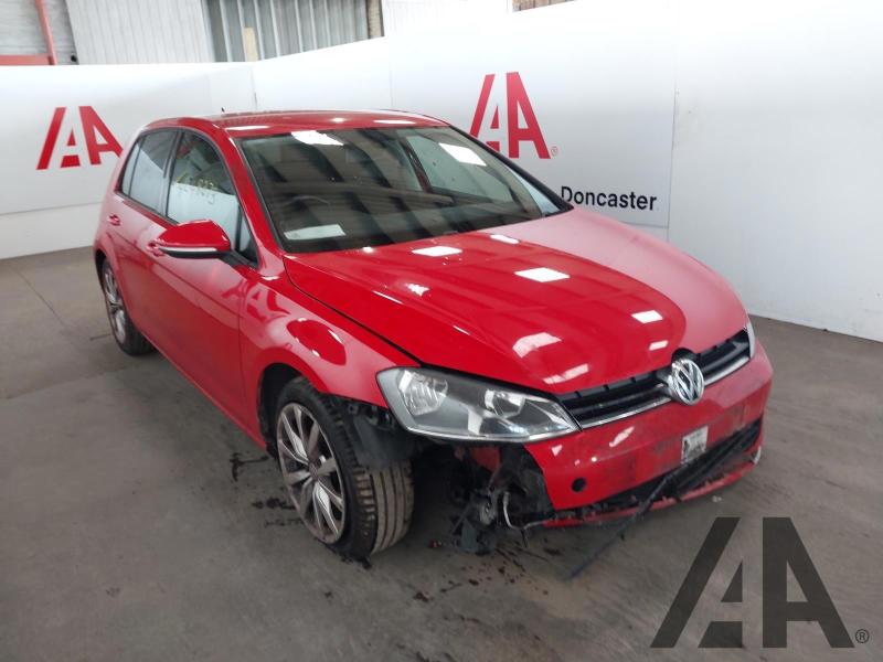 2013 VOLKSWAGEN GOLF GT TDI BLUEMOTION TECHNOLOGY D 1968cc TURBO DIESEL SEMI AUTO 6 Speed 5 DOOR HATCHBACK
