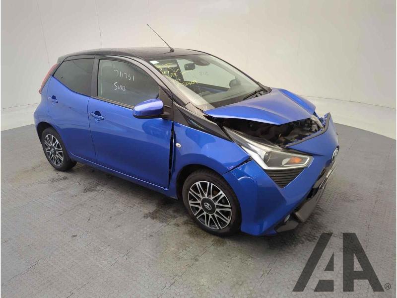 2018 TOYOTA AYGO VVT-I X-CLUSIV X-SHIFT 998cc PETROL SEMI AUTO 5 DOOR HATCHBACK