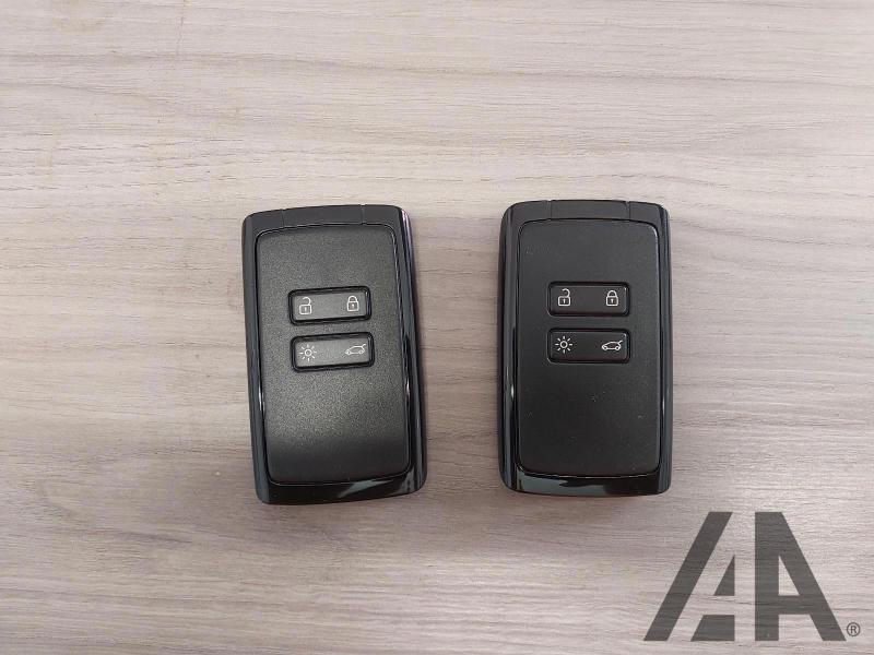 2025 DACIA DUSTER KEY AND DOOR BARREL