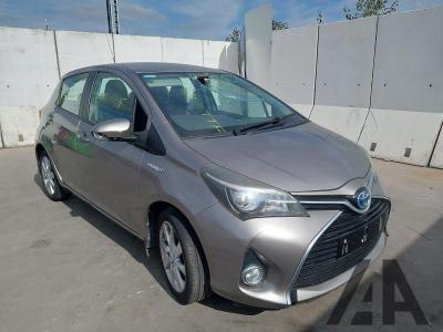 Image of 2015 TOYOTA YARIS HYBRID EXCEL 1497cc PETROL/ELECTRIC CVT 5 DOOR HATCHBACK