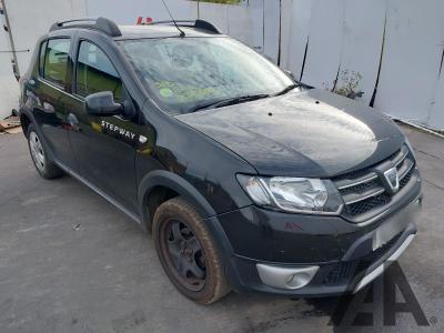 Image of 2015 DACIA SANDERO STEPWAY LAUREATE DCI 1461cc TURBO DIESEL MANUAL 5 Speed 5 DOOR HATCHBACK