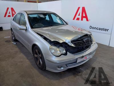 Image of 2006 MERCEDES C-CLASS C220 CDI AVANTGARDE SE 2148cc TURBO DIESEL AUTOMATIC 4 DOOR SALOON
