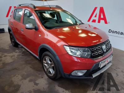 Image of 2016 DACIA SANDERO STEPWAY LAUREATE TCE 898cc TURBO PETROL MANUAL 5 Speed 5 DOOR HATCHBACK