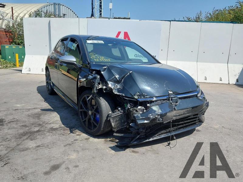 2024 VOLKSWAGEN GOLF R TSI 4MOTION DSG 1984cc TURBO PETROL SEMI AUTO 5 DOOR HATCHBACK