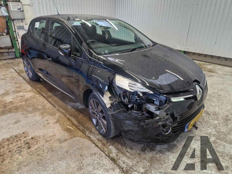2013 RENAULT CLIO DYNAMIQUE S MEDIANAV ENERGY DC 1461cc TURBO DIESEL MANUAL 5 Speed 5 DOOR HATCHBACK