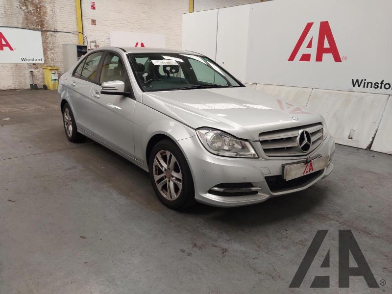 2013 MERCEDES C-CLASS C180 BLUEEFFICIENCY EXECUTIVE 1595cc TURBO PETROL AUTOMATIC 4 DOOR SALOON