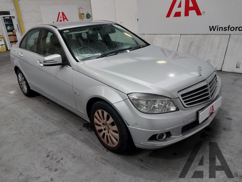 2010 MERCEDES C-CLASS C220 CDI BLUEEFFICIENCY ELEGAN 2143cc TURBO DIESEL AUTOMATIC 4 DOOR SALOON