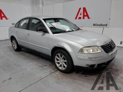 Image of 2004 VOLKSWAGEN PASSAT HIGHLINE TDI 1896cc TURBO DIESEL MANUAL 5 Speed 4 DOOR SALOON