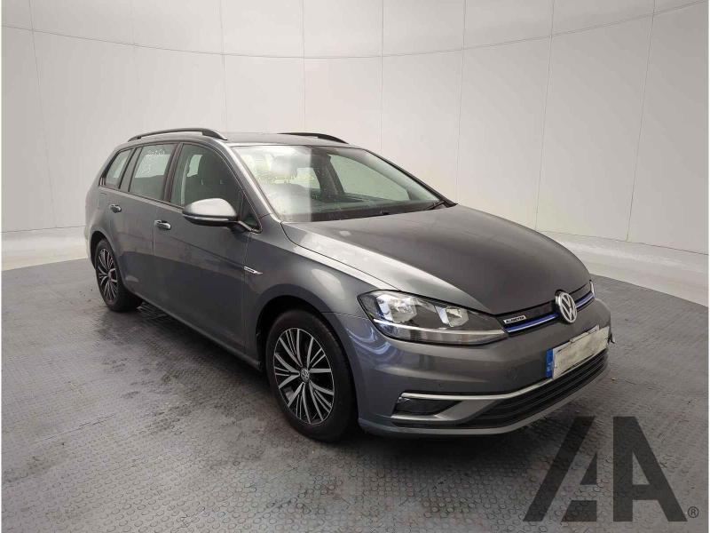 2019 VOLKSWAGEN GOLF SE NAVIGATION TSI EVO DSG 1498cc TURBO PETROL SEMI AUTO 6 Speed 5 DOOR ESTATE