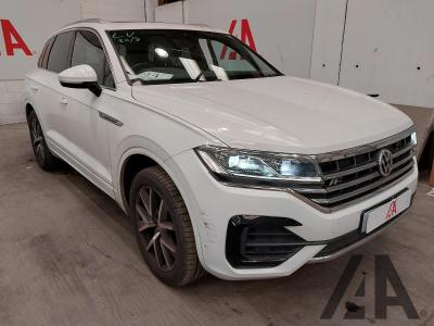 Image of 2018 VOLKSWAGEN TOUAREG V6 R-LINE TDI 2967cc TURBO DIESEL AUTOMATIC 5 DOOR ESTATE