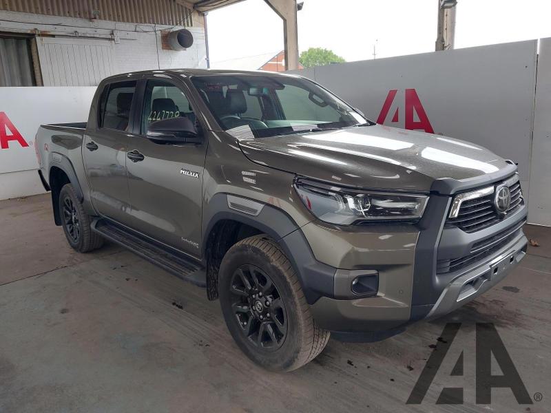 2023 TOYOTA HI-LUX INVINCIBLE X 4WD D-4D DCB 2755cc TURBO DIESEL AUTOMATIC 4 DOOR PICK UP