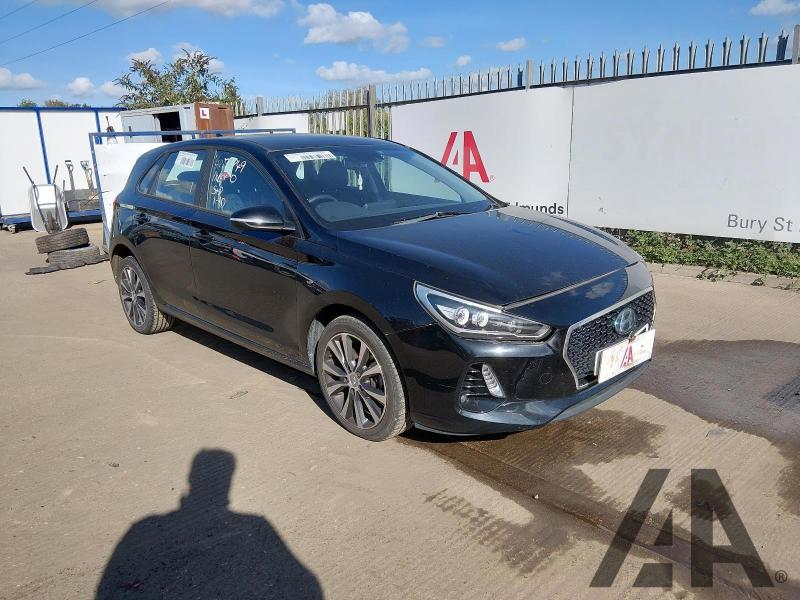 2017 HYUNDAI I30 CRDI SE NAV 1582cc TURBO DIESEL MANUAL 6 Speed 5 DOOR HATCHBACK