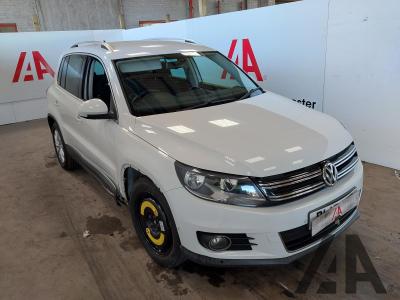 Image of 2015 VOLKSWAGEN TIGUAN MATCH TDI BLUEMOTION TECHNOLOG 1968cc TURBO DIESEL MANUAL 6 Speed 5 DOOR ESTATE