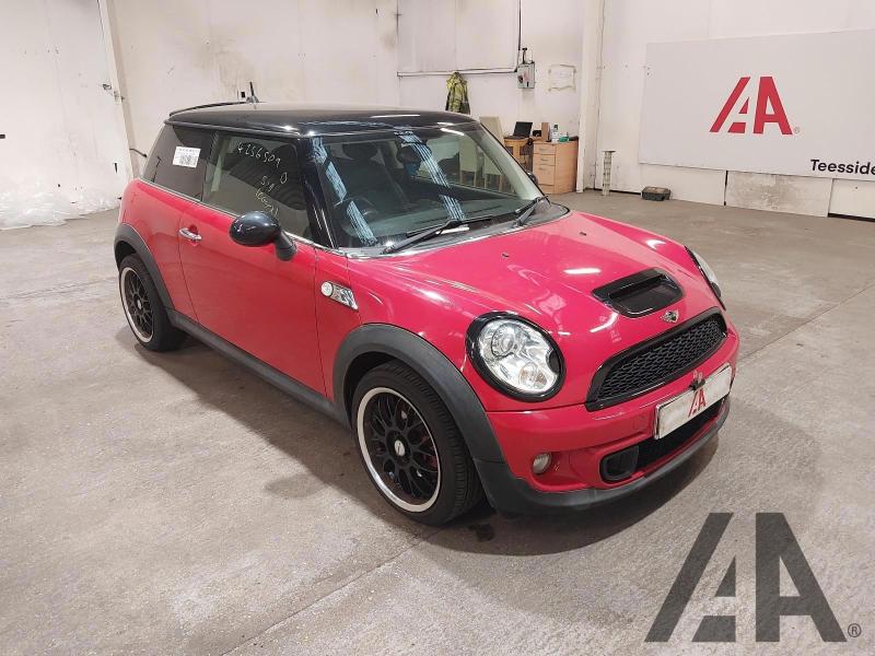 2011 MINI HATCH COOPER SD 1995cc TURBO DIESEL MANUAL 6 Speed 3 DOOR HATCHBACK