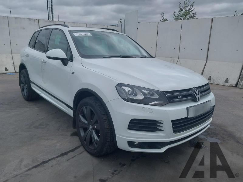 2013 VOLKSWAGEN TOUAREG V6 R-LINE TDI BLUEMOTION TECHN 2967cc TURBO DIESEL AUTOMATIC 8 Speed 5 DOOR ESTATE