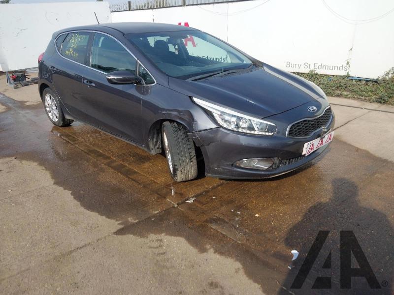 2014 KIA CEED 3 1591cc PETROL SEMI AUTO 6 Speed 5 DOOR HATCHBACK