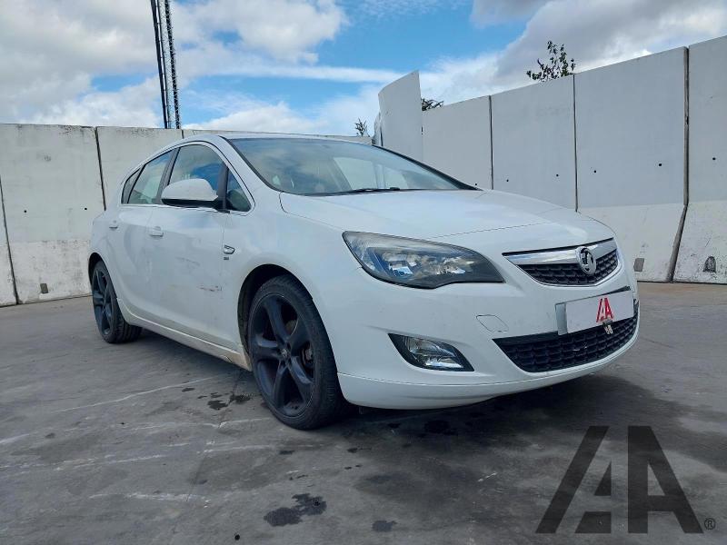 2011 VAUXHALL ASTRA SRI 1364cc TURBO PETROL MANUAL 6 Speed 5 DOOR HATCHBACK