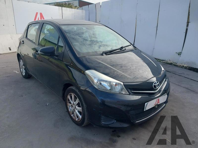 2013 TOYOTA YARIS VVT-I TR 1329cc PETROL CVT 1 Speed 5 DOOR HATCHBACK