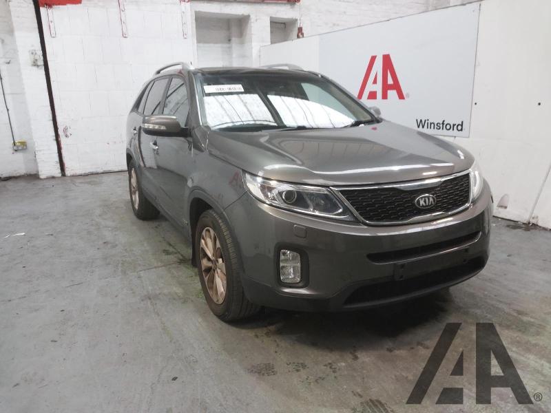 2013 KIA SORENTO CRDI KX-3 SAT NAV 2199cc TURBO DIESEL AUTOMATIC 6 Speed 5 DOOR ESTATE