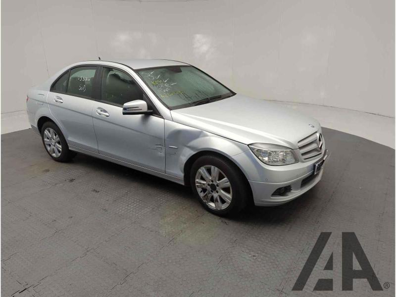 2010 MERCEDES C-CLASS C200 CDI BLUEEFFICIENCY EXECUT 2143cc TURBO DIESEL AUTOMATIC 4 DOOR SALOON