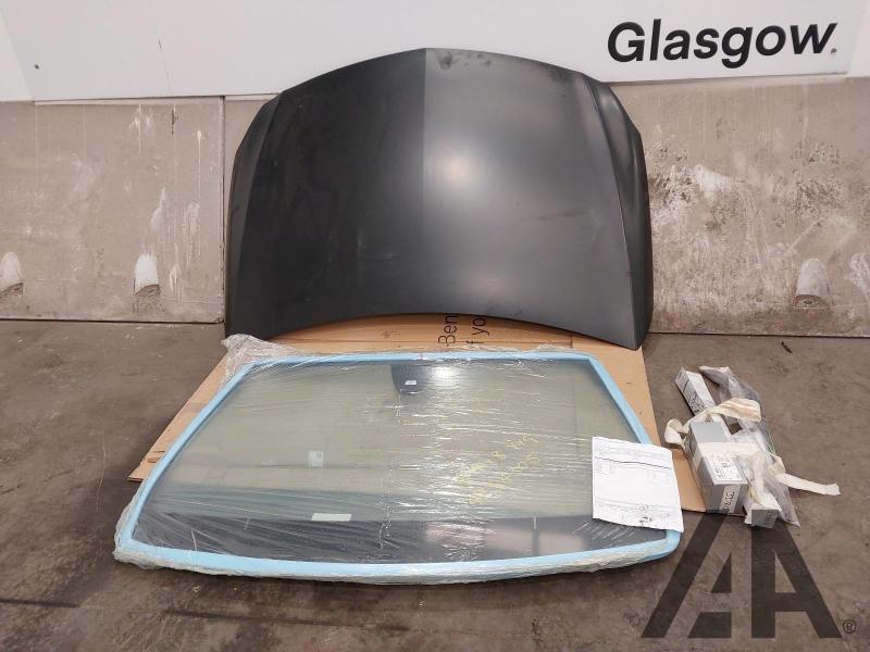 2018 MERCEDES A-CLASS BONNET AND WINDSCREEN