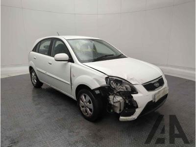Image of 2010 KIA RIO CRDI STRIKE 1493cc TURBO DIESEL MANUAL 5 Speed 5 DOOR HATCHBACK