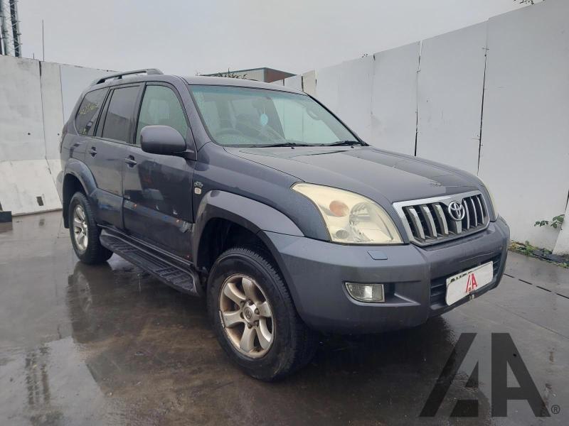2005 TOYOTA LAND CRUISER LC4 8-SEATS D-4D 2982cc TURBO DIESEL AUTOMATIC 5 Speed 5 DOOR ESTATE