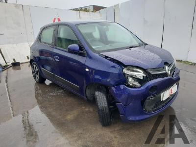 Image of 2017 RENAULT TWINGO PLAY SCE 999cc PETROL MANUAL 5 Speed 5 DOOR HATCHBACK
