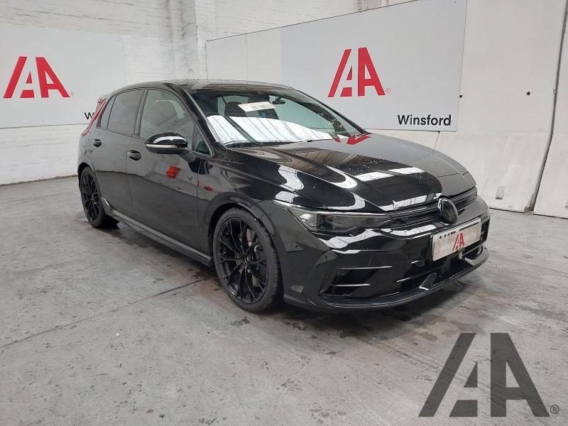 2024 VOLKSWAGEN GOLF R BLACK EDITION TSI 4MOTION DS 1984cc TURBO PETROL SEMI AUTO 5 DOOR HATCHBACK