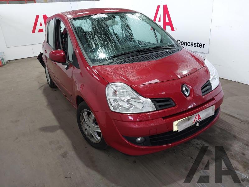 2010 RENAULT GRAND MODUS DYNAMIQUE TCE 1149cc TURBO PETROL MANUAL 5 Speed 5 DOOR HATCHBACK