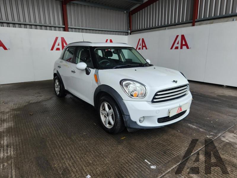 2014 MINI COUNTRYMAN COOPER D 1598cc TURBO DIESEL MANUAL 6 Speed 5 DOOR HATCHBACK