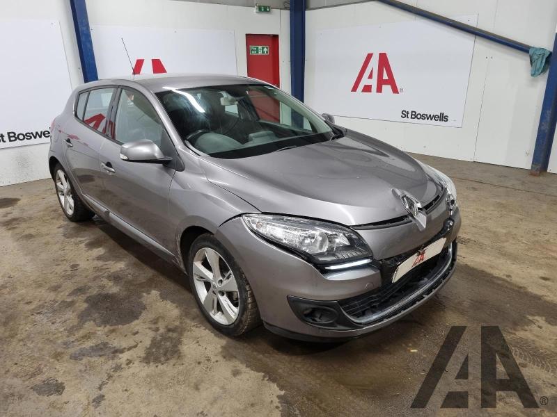 2013 RENAULT MEGANE DYNAMIQUE TOMTOM ENERGY DCI S/ 1461cc TURBO DIESEL MANUAL 6 Speed 5 DOOR HATCHBACK