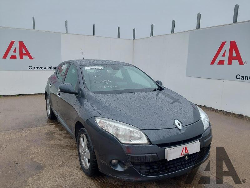 2011 RENAULT MEGANE DYNAMIQUE TOMTOM VVT 1598cc PETROL MANUAL 6 Speed 5 DOOR HATCHBACK