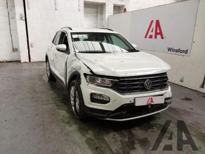 Image of 2020 VOLKSWAGEN T-ROC SE TSI 999cc TURBO PETROL MANUAL 5 DOOR HATCHBACK