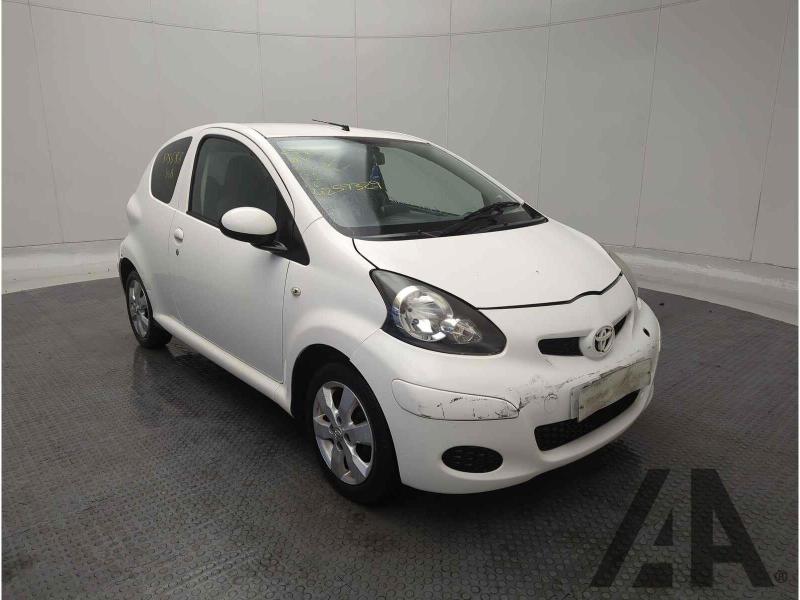 2011 TOYOTA AYGO VVT-I GO 998cc PETROL MANUAL 3 DOOR HATCHBACK