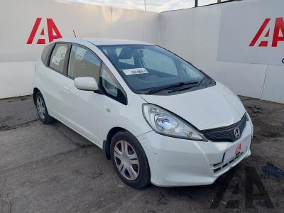 Image of 2015 HONDA JAZZ I-VTEC SE 1198cc PETROL MANUAL 5 Speed 5 DOOR HATCHBACK