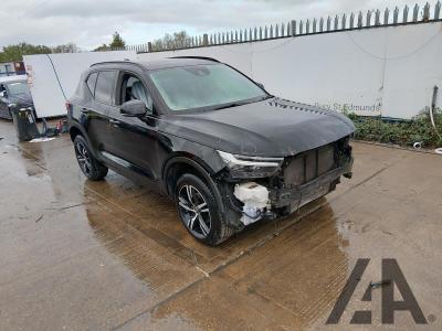 Image of 2020 VOLVO XC40 T3 R-DESIGN 1477cc TURBO PETROL AUTOMATIC 8 Speed 5 DOOR ESTATE