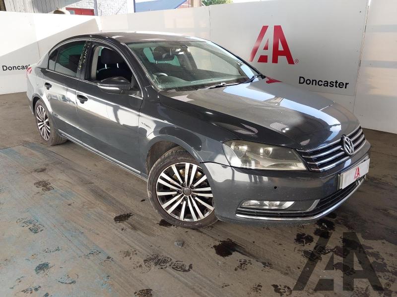 2011 VOLKSWAGEN PASSAT SPORT TDI BLUEMOTION TECHNOLOG 1968cc TURBO DIESEL MANUAL 6 Speed 4 DOOR SALOON