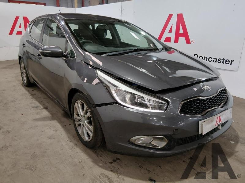 2012 KIA CEED 2 ECODYNAMICS CRDI 1582cc TURBO DIESEL MANUAL 6 Speed 5 DOOR HATCHBACK