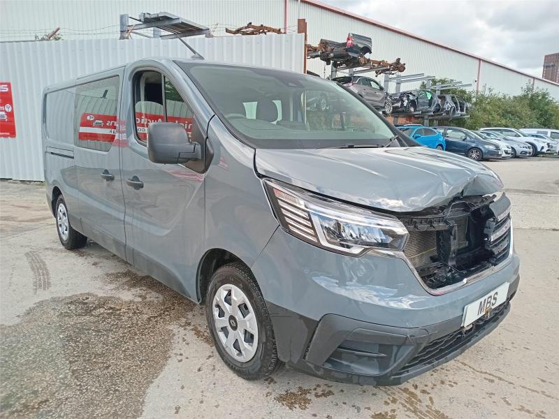 2024 RENAULT TRAFIC LL30 COMBI ADVANCE DCI 1997cc TURBO DIESEL MANUAL WINDOW VAN