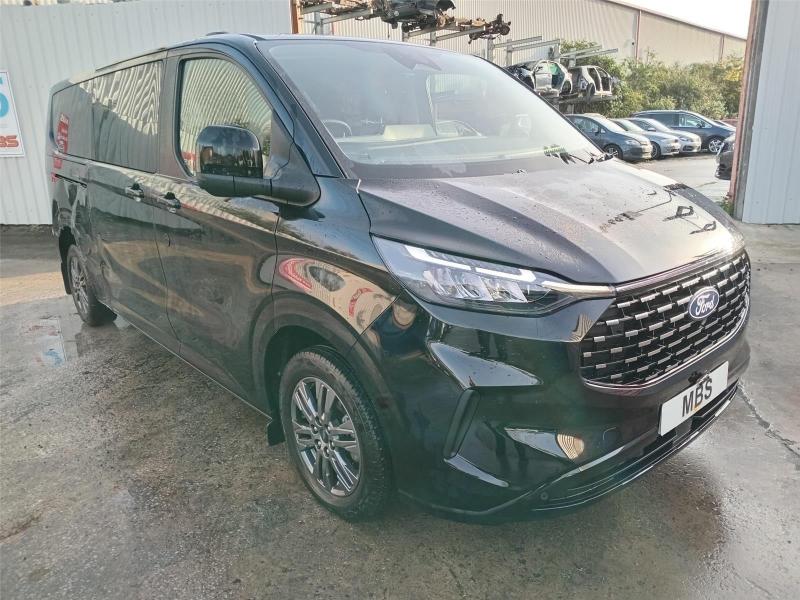 2025 FORD TOURNEO CUSTOM 320 TITANIUM ECOBLUE 1996cc TURBO DIESEL AUTOMATIC 5 DOOR MPV