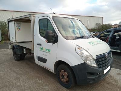 Image of 2015 VAUXHALL MOVANO R3500 L2H1 C/C CDTI DRW 2298cc TURBO DIESEL MANUAL 6 Speed CHASSIS CAB