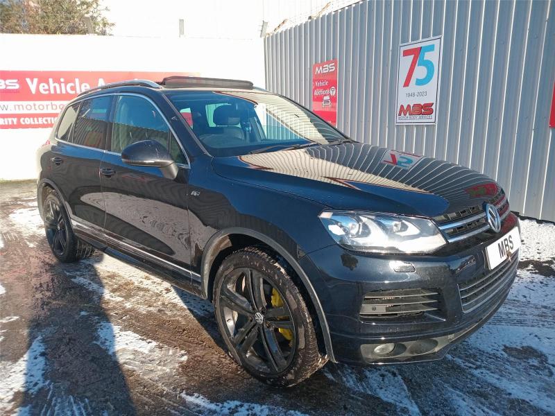 2014 VOLKSWAGEN TOUAREG V6 R-LINE TDI BLUEMOTION TECHN 2967cc TURBO DIESEL AUTOMATIC 8 Speed 5 DOOR ESTATE