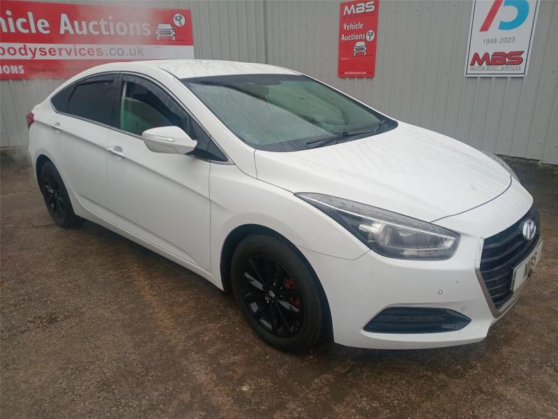 2016 HYUNDAI I40 CRDI SE NAV BLUE DRIVE 1685cc TURBO DIESEL MANUAL 6 Speed 4 DOOR SALOON