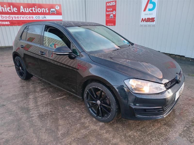 2013 VOLKSWAGEN GOLF SE TDI BLUEMOTION TECHNOLOGY 1598cc TURBO DIESEL MANUAL 5 Speed 5 DOOR HATCHBACK
